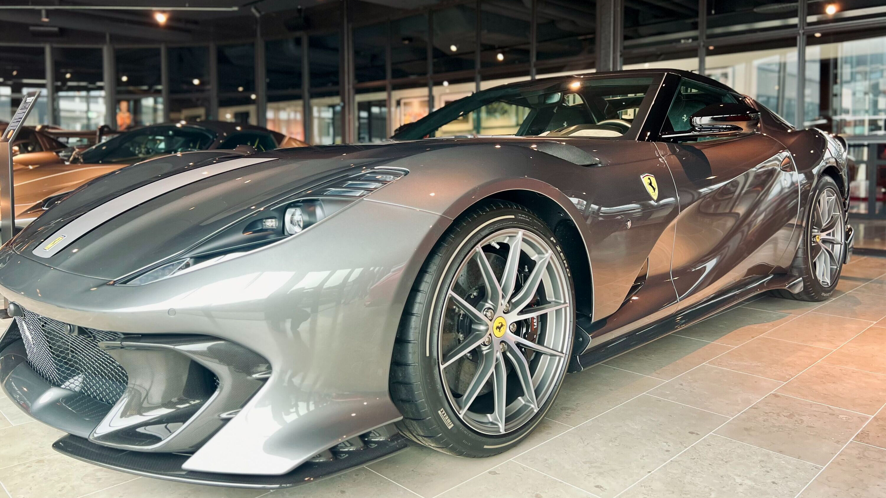 Ferrari 812 från Per Gessles Ferrariutställning på Hotel Tylösand.