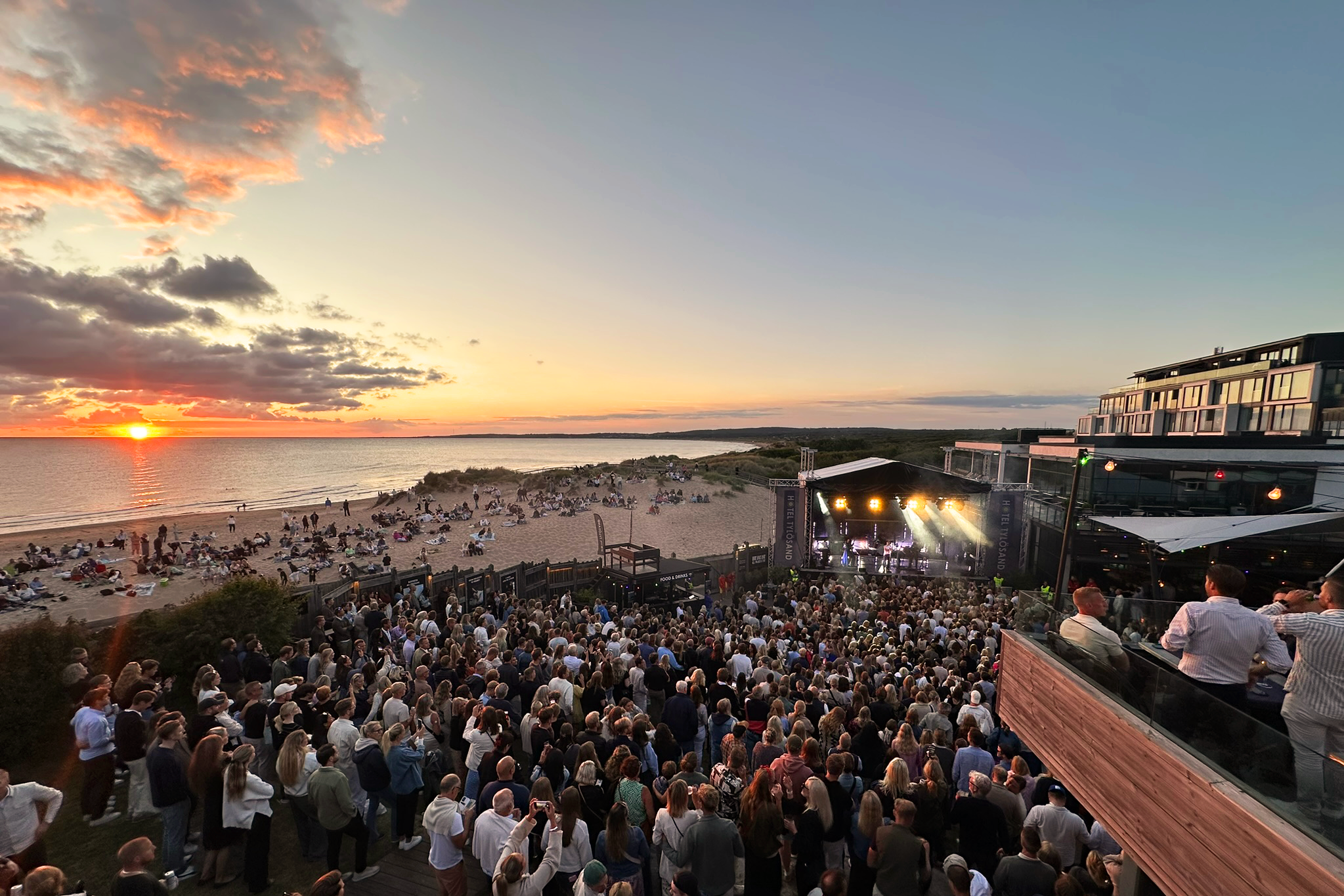 Concert at Solgården,  Hotel Tylösand.