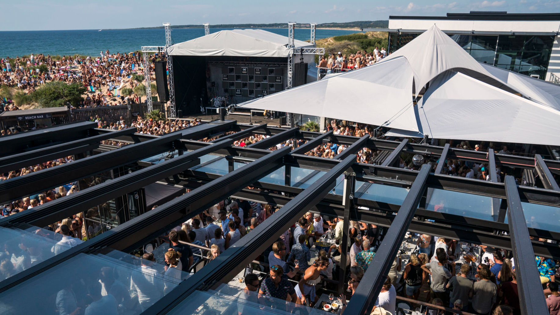 Leifs showpaket med middag och platser till showen på terrasserna