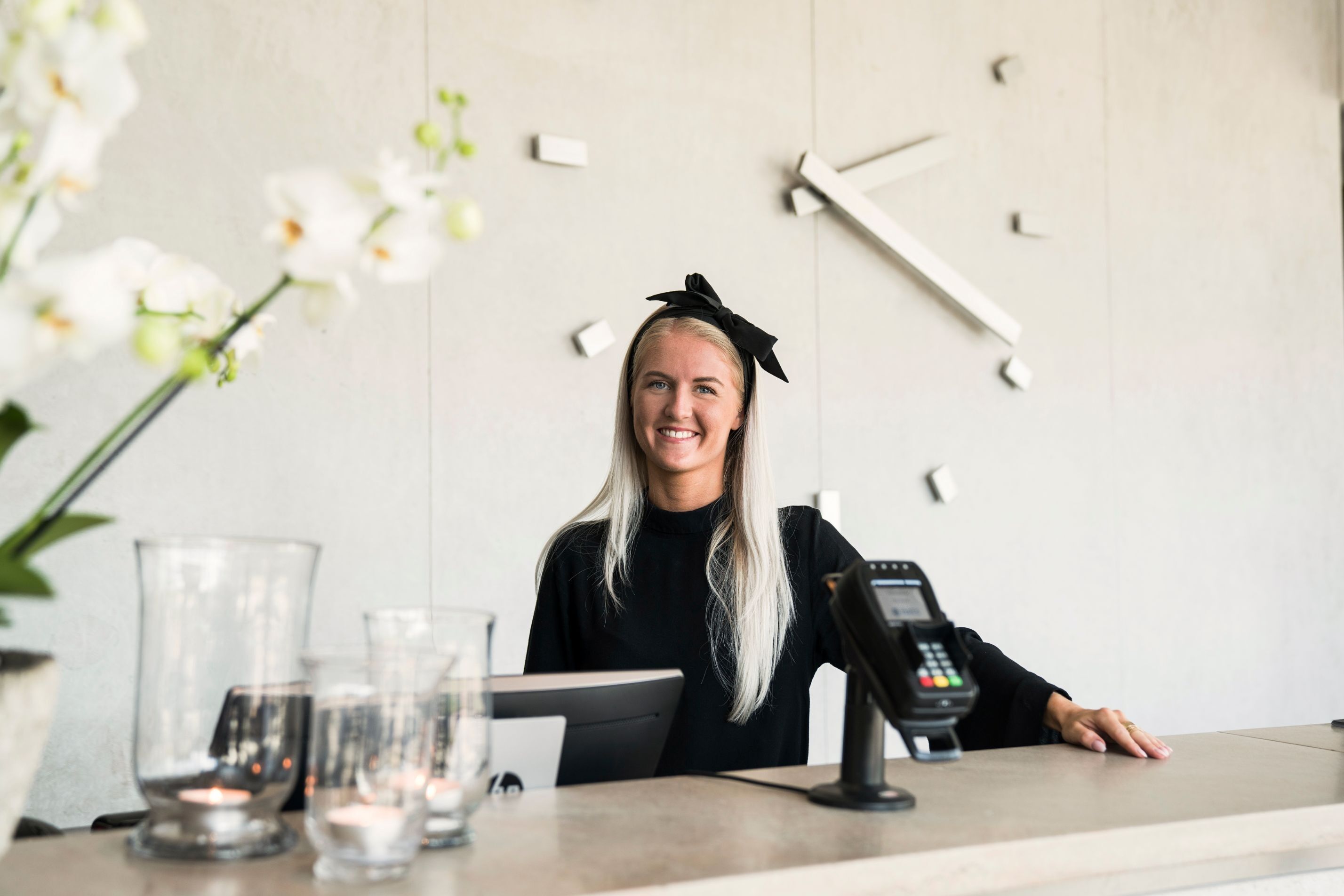 Receptionist i Hotel Tylösands reception