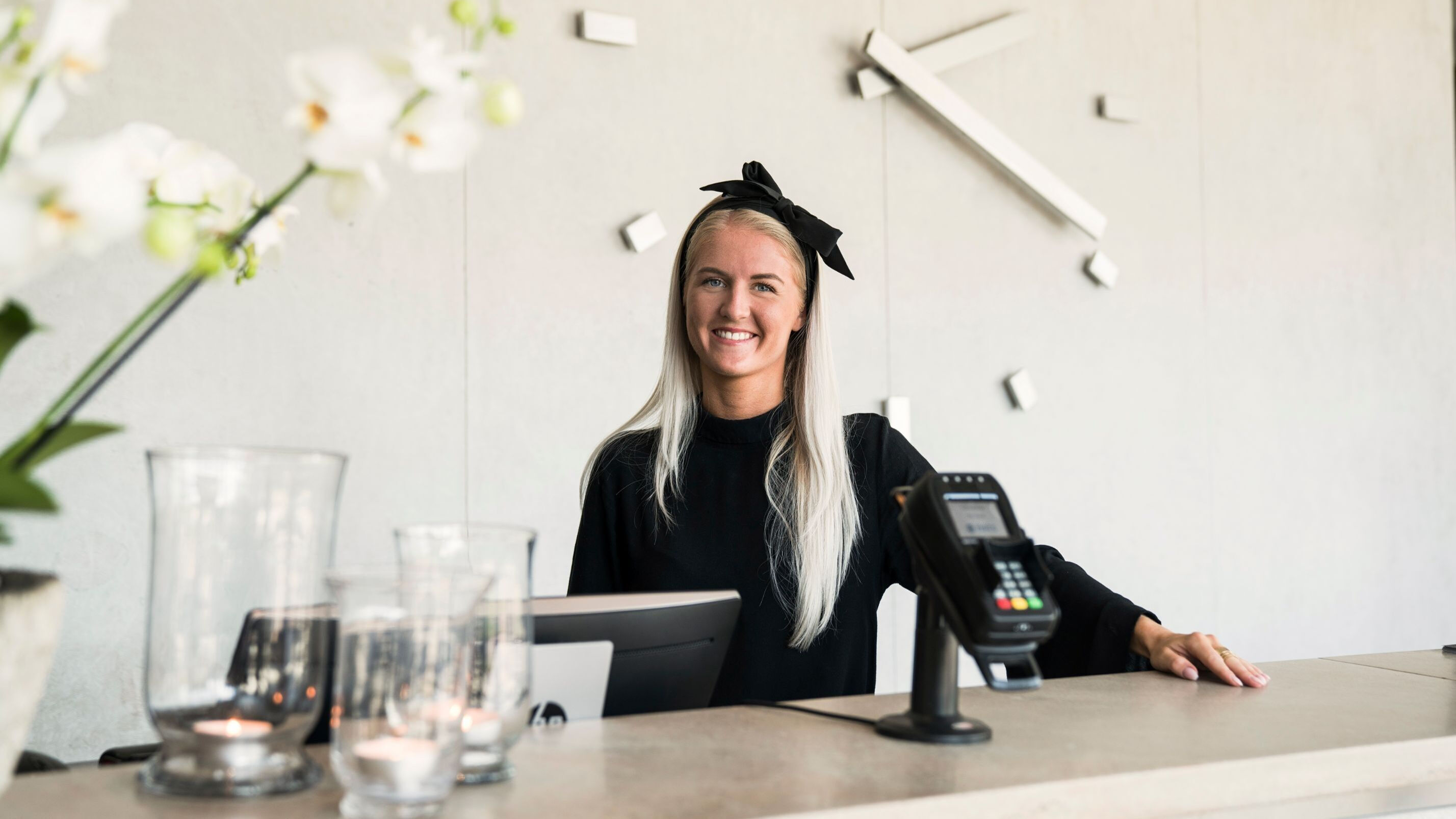 Receptionist i Hotel Tylösands reception